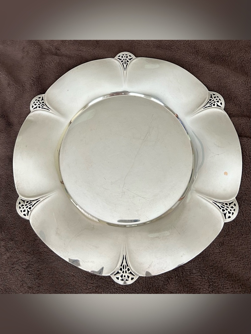 Vintage Wm Rogers #421 Silver-Plated Round Serving Platter